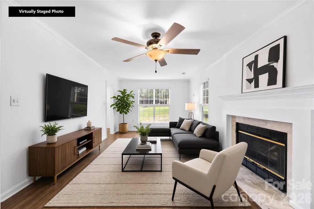 1112 Coachlight Circle Charlotte, NC 28262