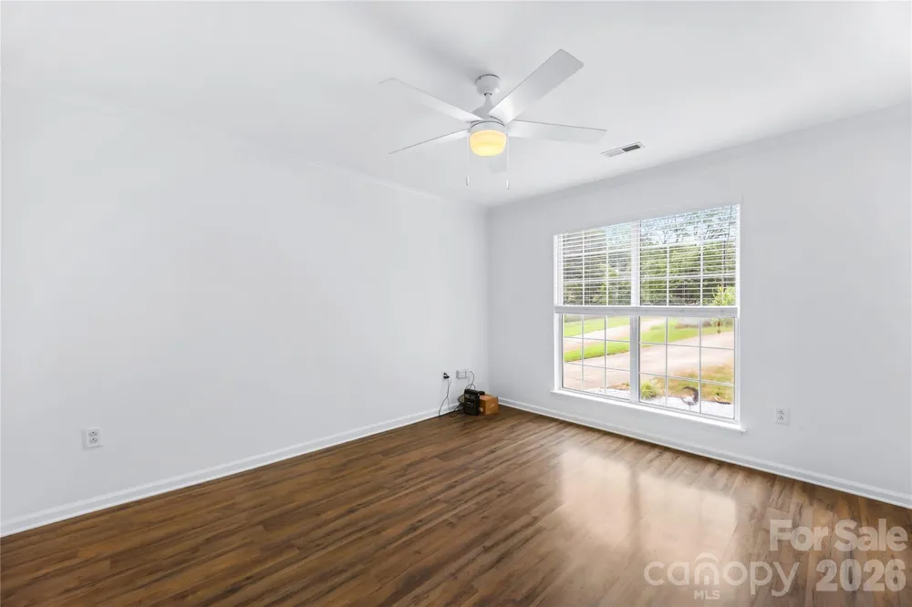 1112 Coachlight Circle Charlotte, NC 28262
