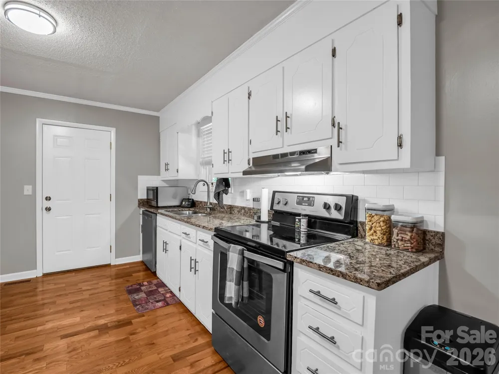 252 Old Sunshine Road Bostic, NC 28018