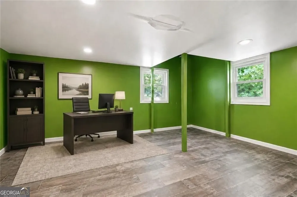 8225 Dogwood TRL Cumming, GA 30041