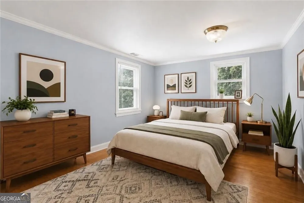 8225 Dogwood TRL Cumming, GA 30041