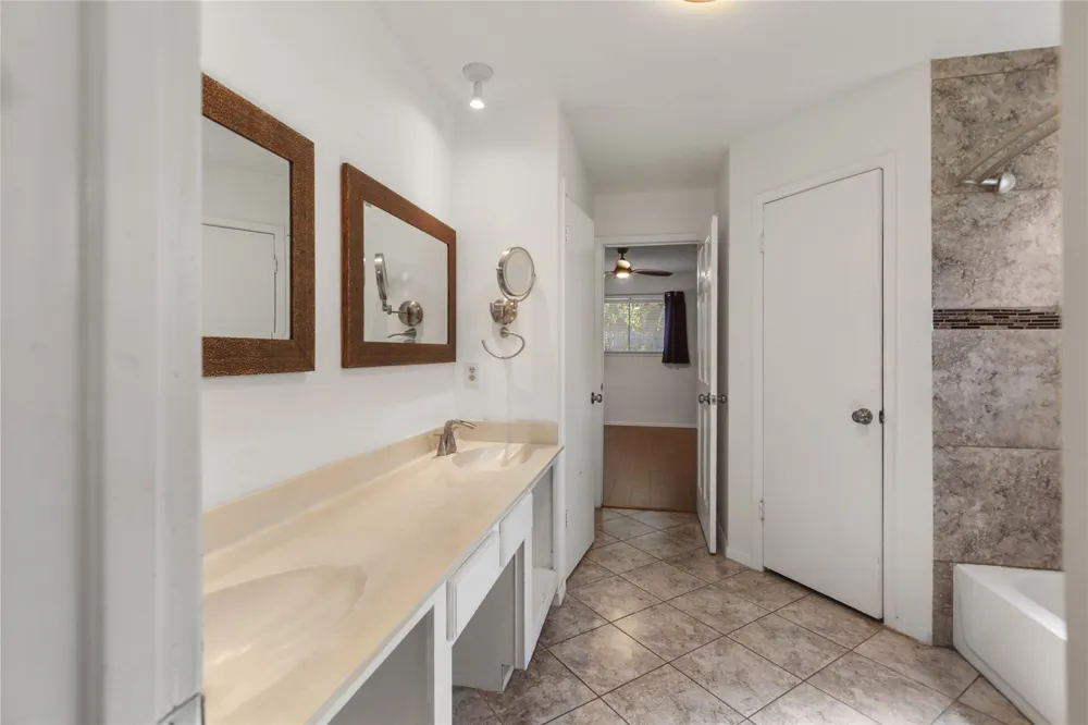 4802 Ganymede Drive Austin, TX 78727