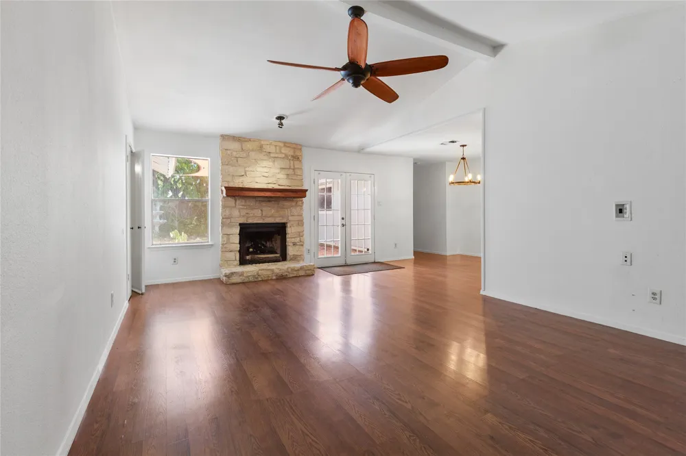 4802 Ganymede Drive Austin, TX 78727