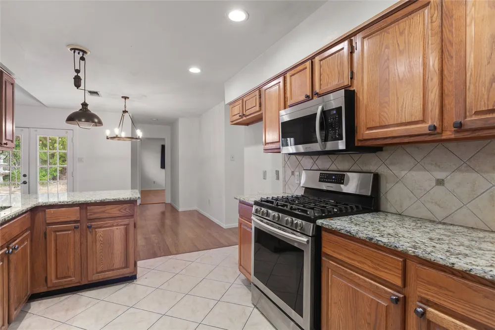 4802 Ganymede Drive Austin, TX 78727