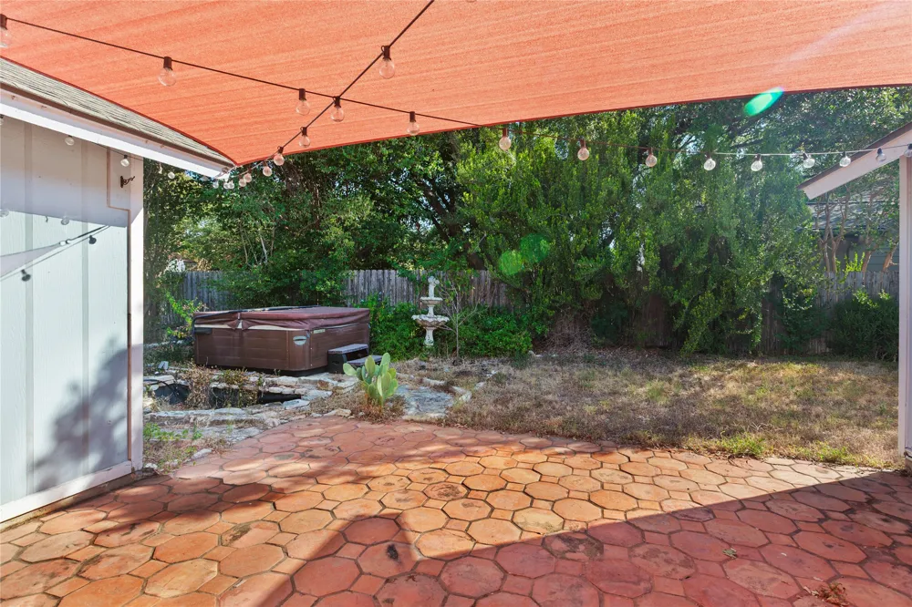 4802 Ganymede Drive Austin, TX 78727