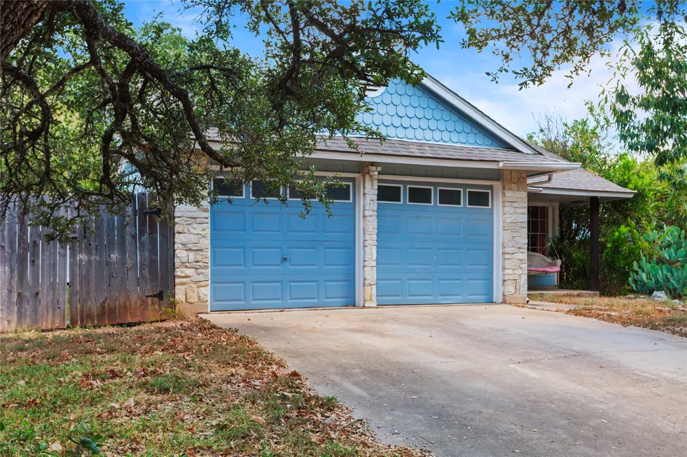 4802 Ganymede Drive Austin, TX 78727