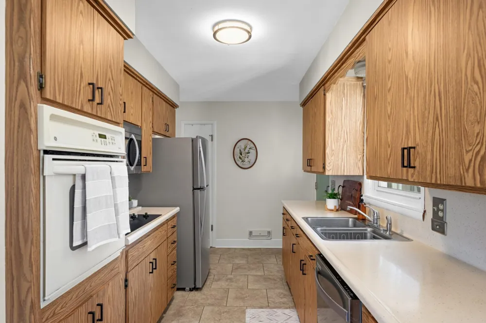 340 Emerson Avenue W West Saint Paul, MN 55118