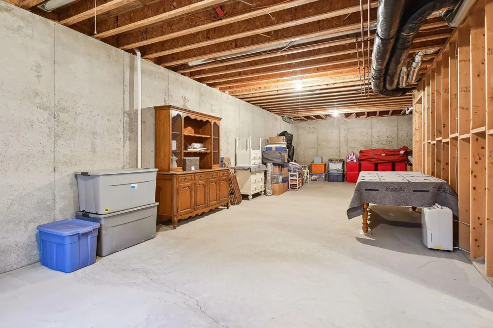 7645 Ridgeview Way Chanhassen, MN 55317
