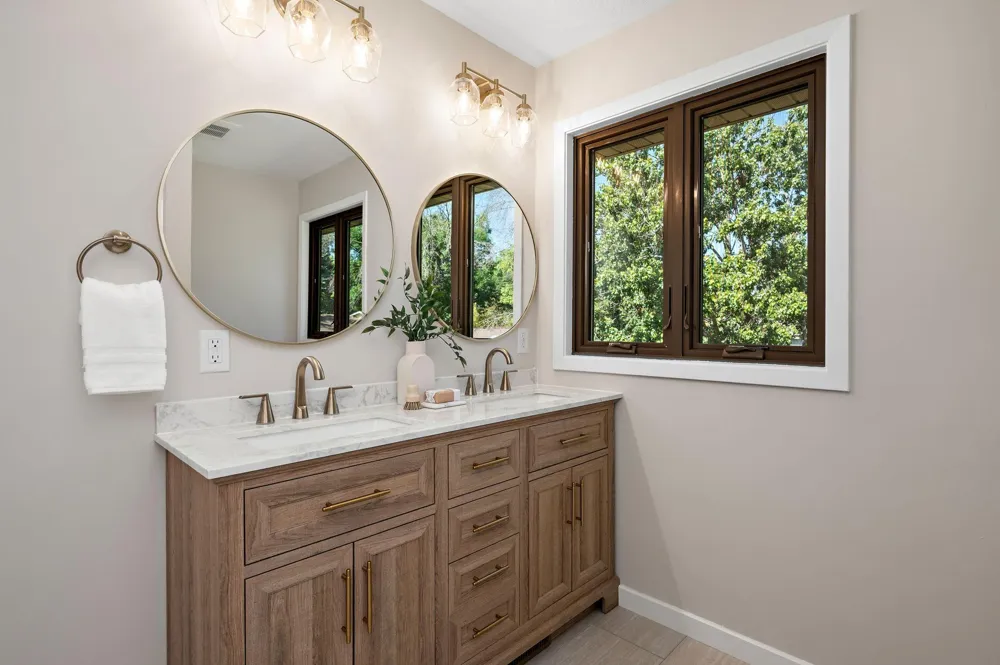 12070 Meadowlark Court Maple Grove, MN 55369