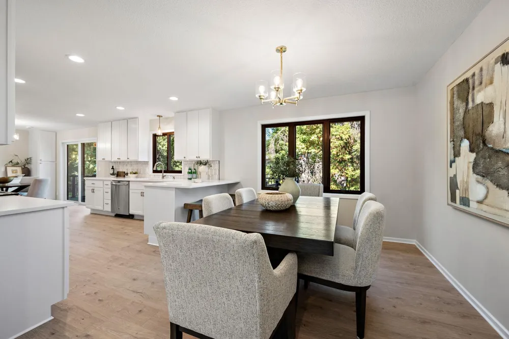 12070 Meadowlark Court Maple Grove, MN 55369