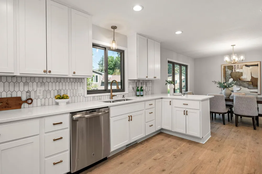 12070 Meadowlark Court Maple Grove, MN 55369