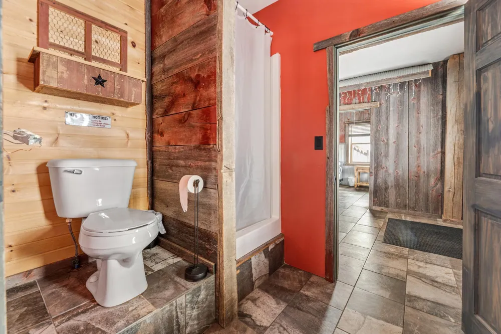 1246 Riverview Drive Alma, WI 54610
