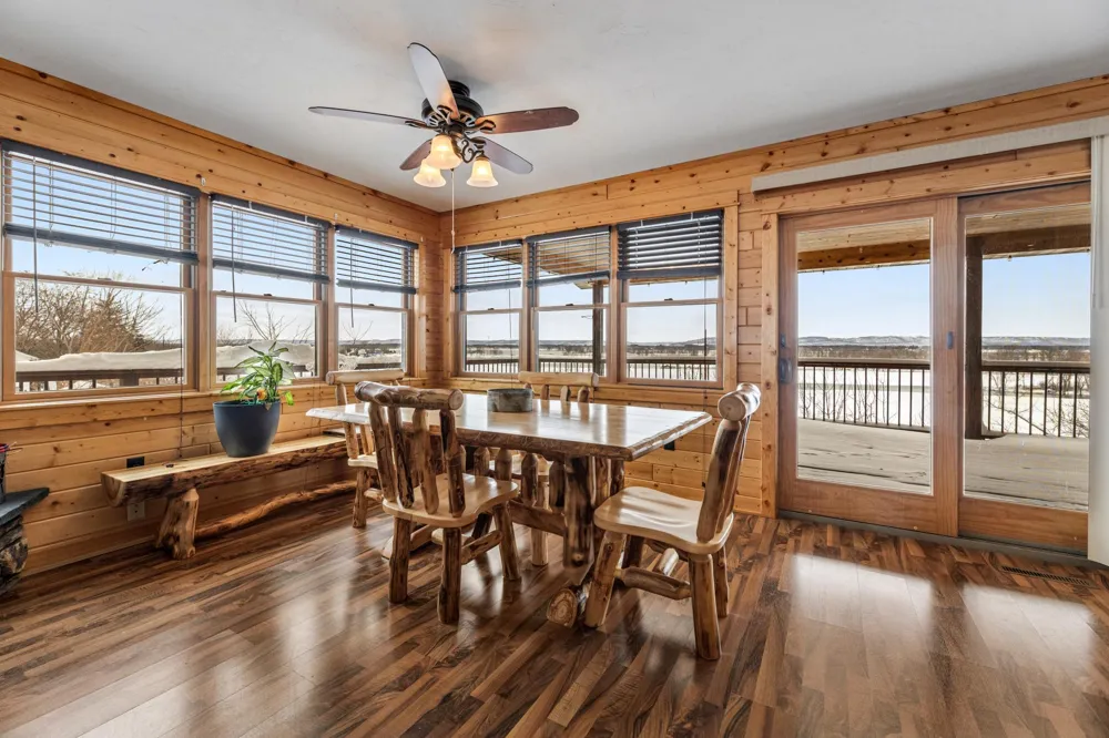 1246 Riverview Drive Alma, WI 54610