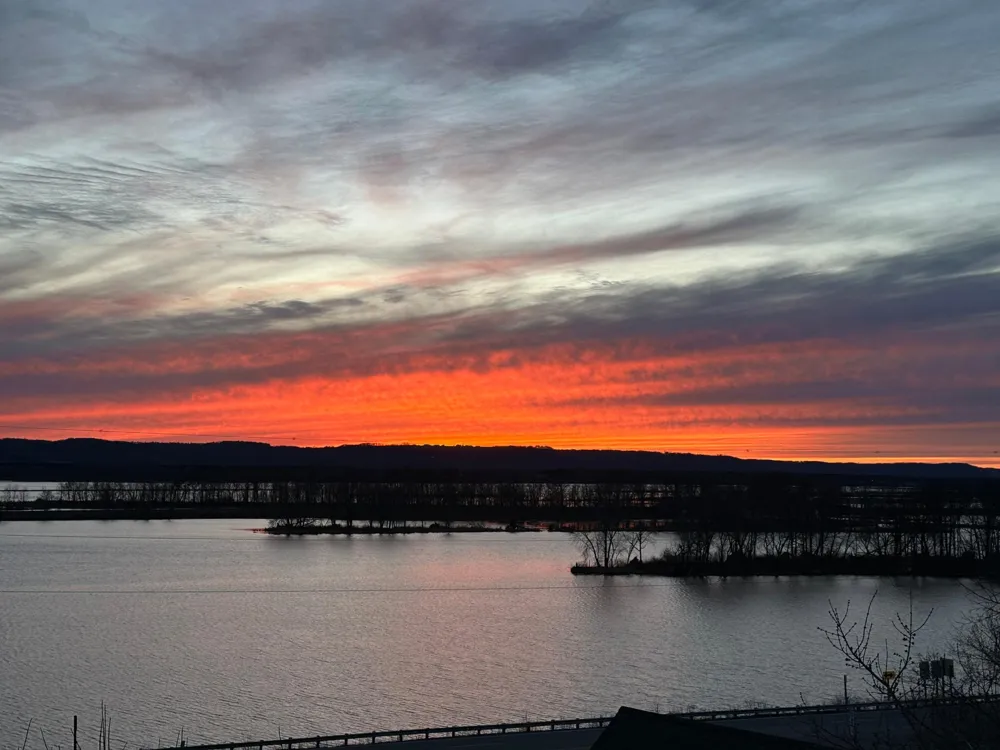 1246 Riverview Drive Alma, WI 54610