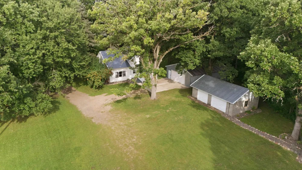 2615 155th Avenue Clear Lake, MN 55319