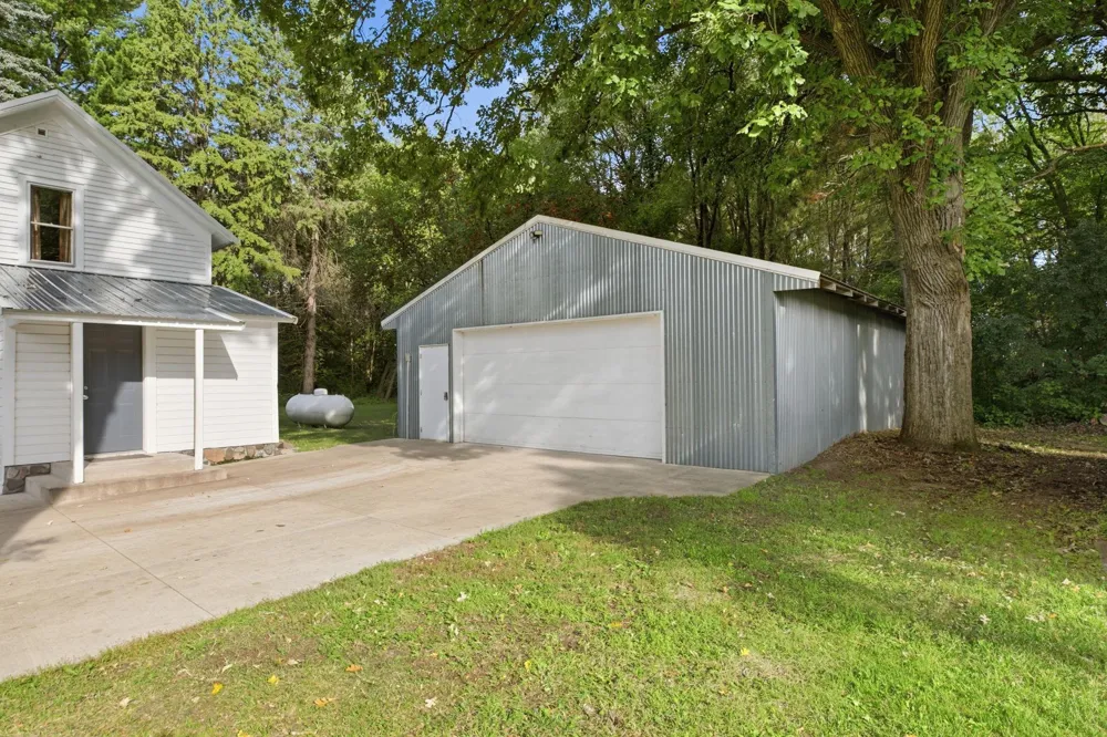 2615 155th Avenue Clear Lake, MN 55319
