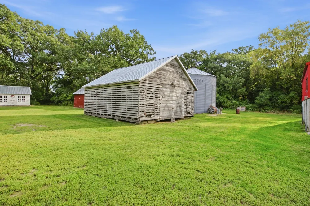 2615 155th Avenue Clear Lake, MN 55319