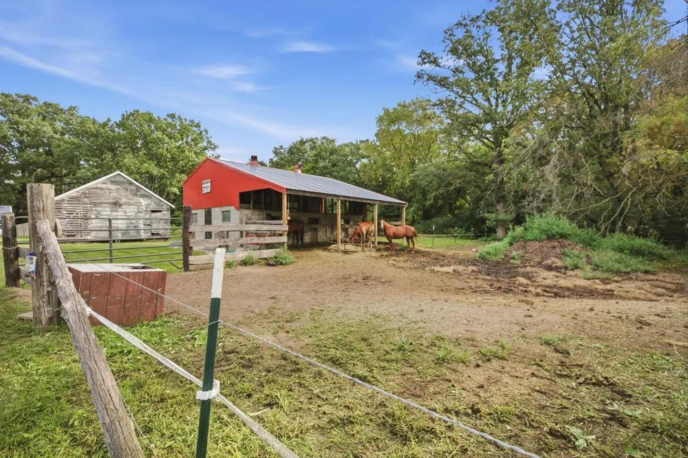 2615 155th Avenue Clear Lake, MN 55319