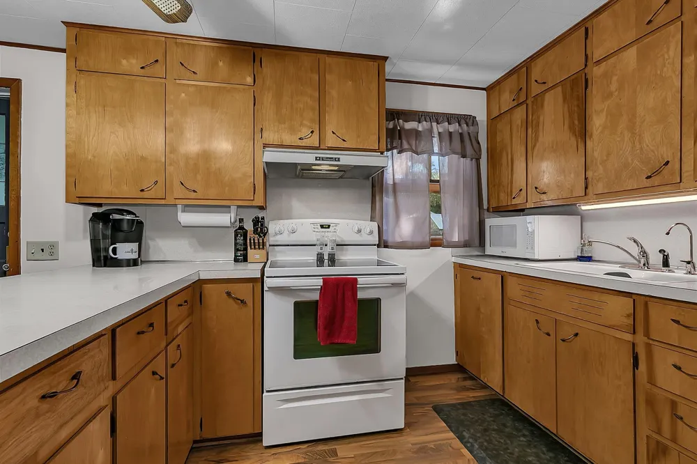 2615 155th Avenue Clear Lake, MN 55319