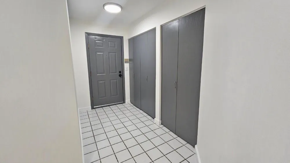 7622 York Avenue S #1205 Edina, MN 55435