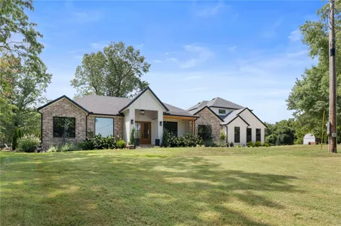 3335 Barrington Road