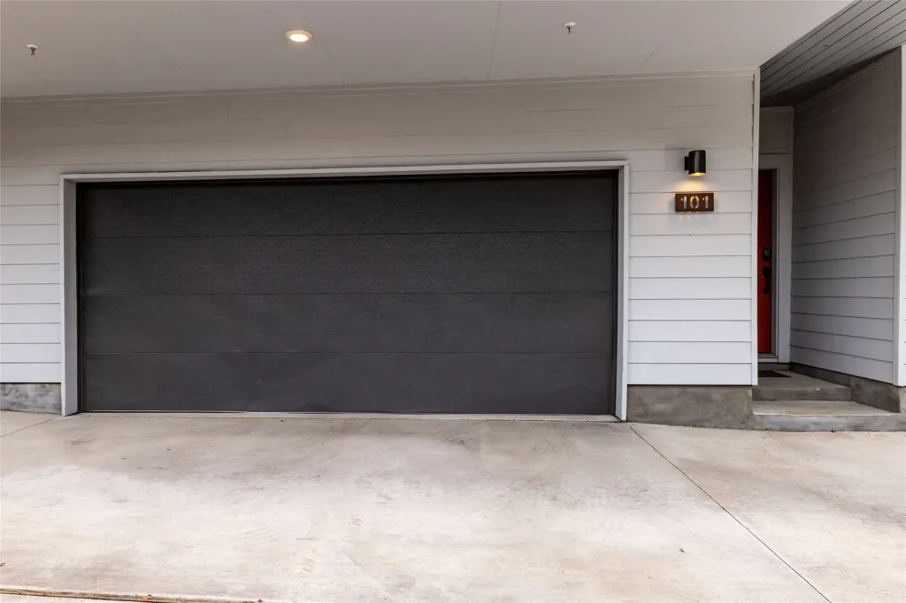 2118 Carroll Avenue #101 Dallas, TX 75204
