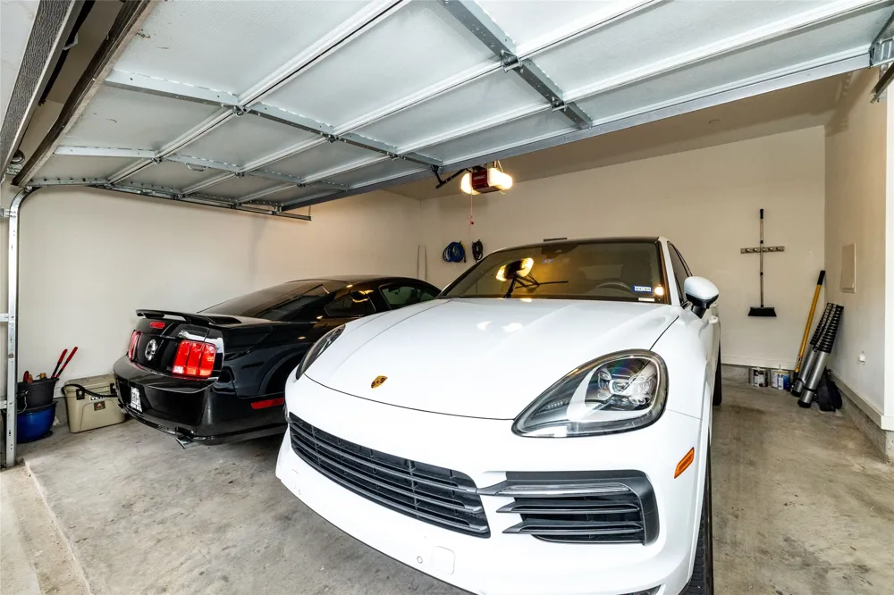 2118 Carroll Avenue #101 Dallas, TX 75204