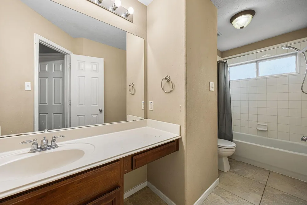25993 Royal Emerald Ln Kingwood, TX 77339