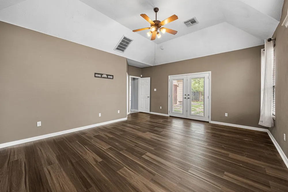 25993 Royal Emerald Ln Kingwood, TX 77339