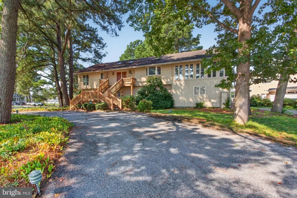 126 KINGSBRIDGE ROAD Rehoboth Beach, DE 19971