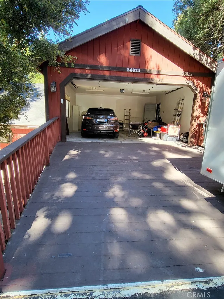 24812 Lake Gregory Crestline, CA 92325