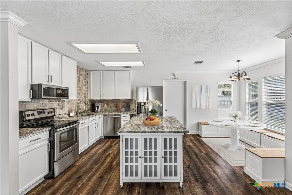 3607 Bass Loop Round Rock, TX 78665