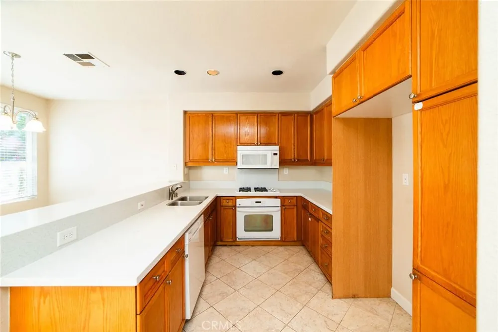 12 Santa Monica Irvine, CA 92606