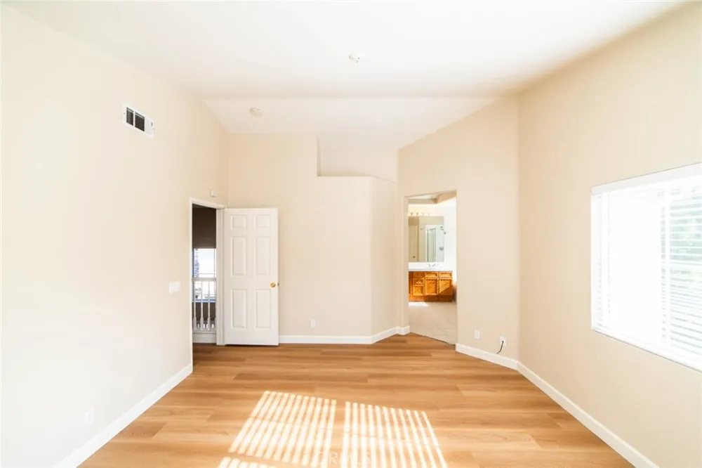 12 Santa Monica Irvine, CA 92606