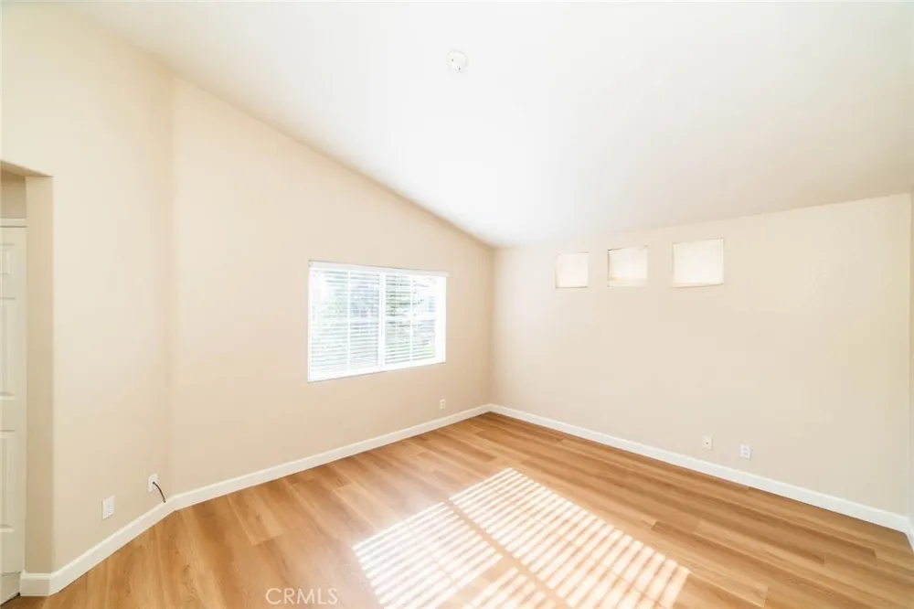 12 Santa Monica Irvine, CA 92606