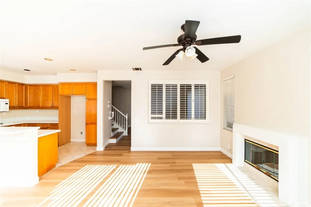 12 Santa Monica Irvine, CA 92606