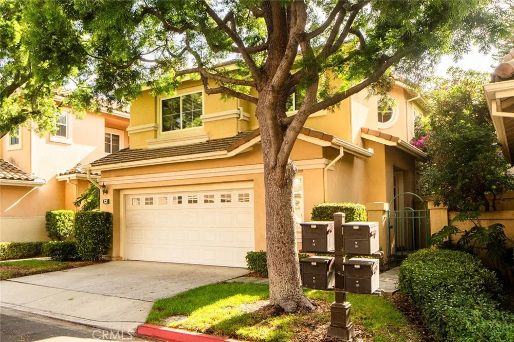 12 Santa Monica Irvine, CA 92606