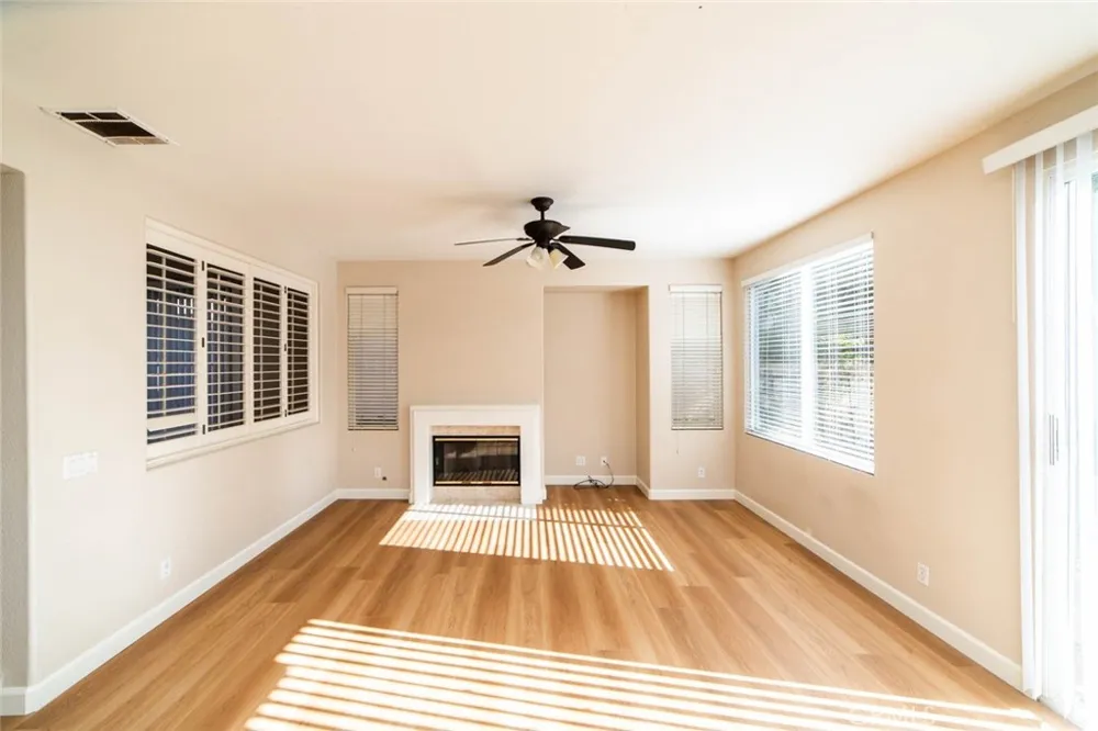 12 Santa Monica Irvine, CA 92606