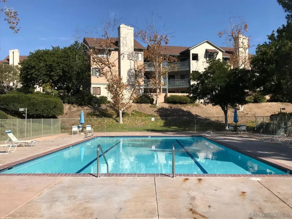 3021 Golden Oak Way Spring Valley, CA 91978