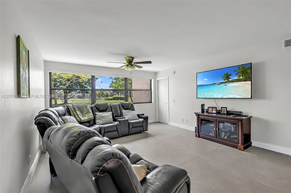 2606 NW 104th Ave #102 Sunrise, FL 33322