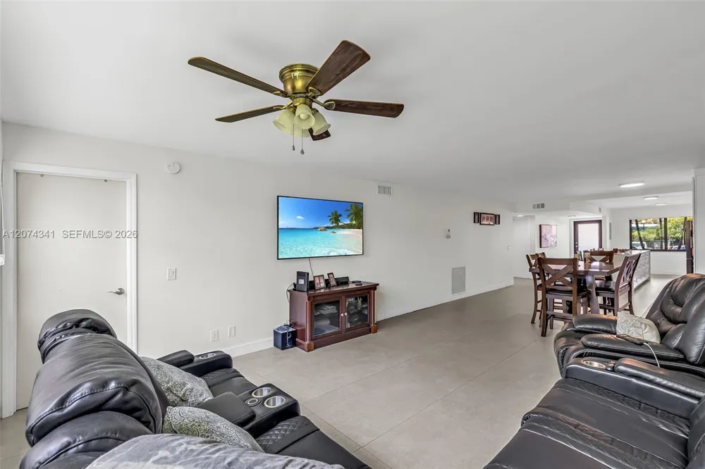 2606 NW 104th Ave #102 Sunrise, FL 33322