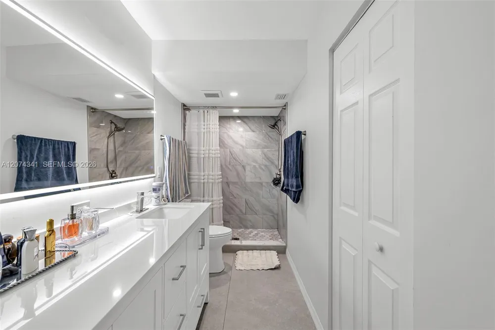 2606 NW 104th Ave #102 Sunrise, FL 33322