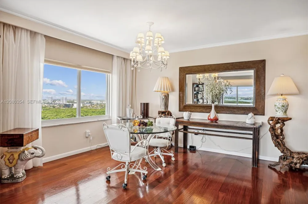 500 Bayview Dr #2122 Sunny Isles Beach, FL 33160