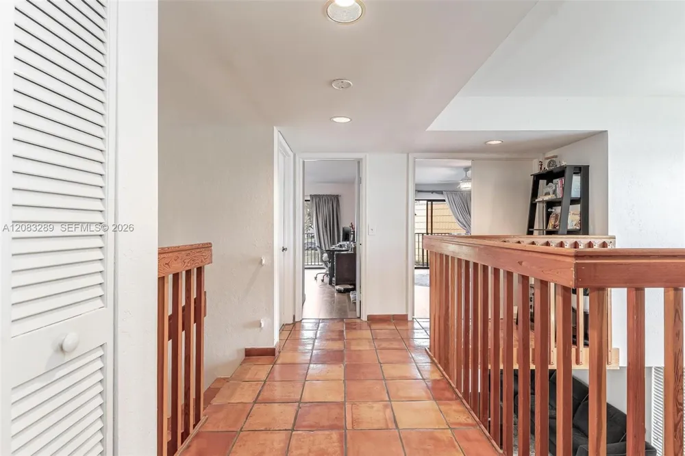 1427 SW 109th Way Davie, FL 33324
