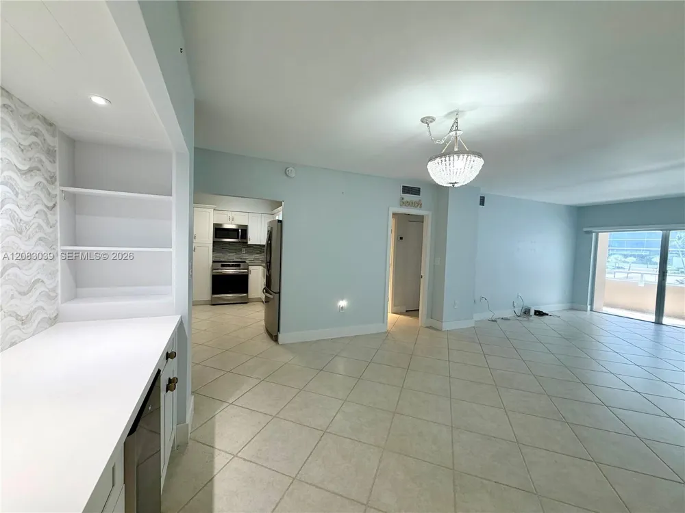 1950 S Ocean Dr #2C Hallandale Beach, FL 33009
