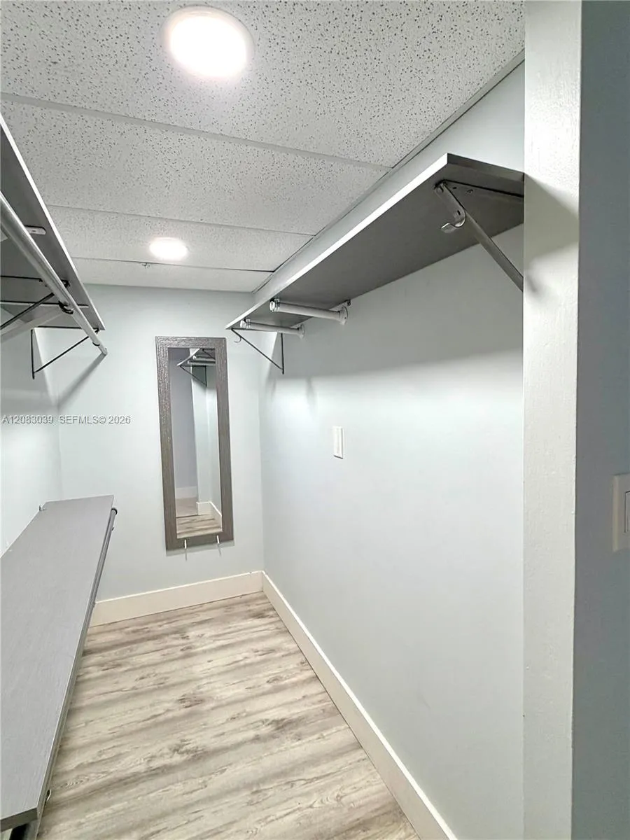 1950 S Ocean Dr #2C Hallandale Beach, FL 33009