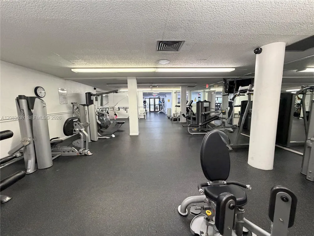 1950 S Ocean Dr #2C Hallandale Beach, FL 33009