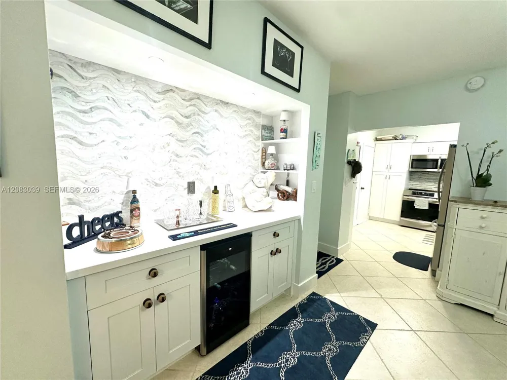 1950 S Ocean Dr #2C Hallandale Beach, FL 33009