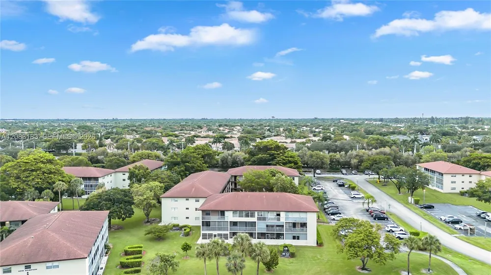150 SW 134th Way #304R Pembroke Pines, FL 33027