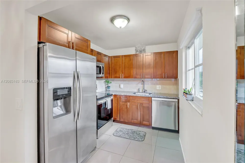 150 SW 134th Way #304R Pembroke Pines, FL 33027